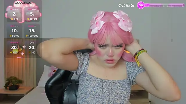 Snapshot of loly_berry chatting on 06/06/26, 02:17 loly berry online show from 06/06/26, 02:17