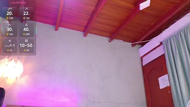 niiky doll online show from 04/10/26, 01:29