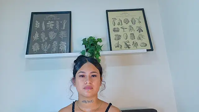 MatildaTaylor   online show from 04/26/26, 12:02