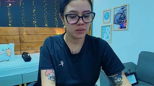 aria bloomer online show from 04/26/26, 12:46