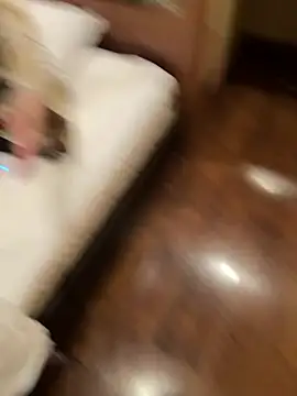 bellnyaan78 online show from 04/15/26, 04:07