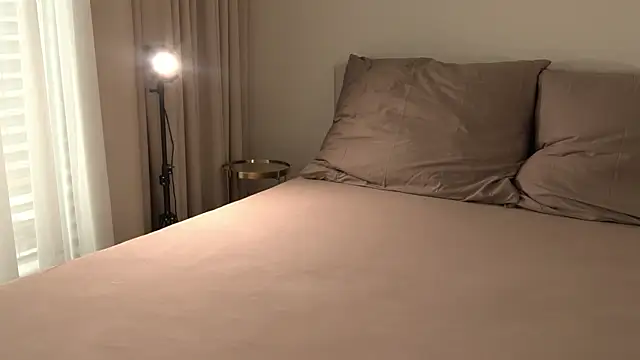 Alissa fs online show from 05/19/26, 01:40