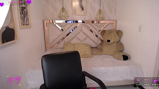 ahmy  online show from 05/11/26, 07:44