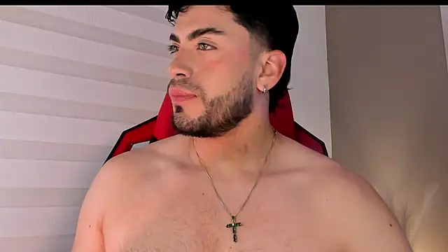 Snapshot of Alexander_Diazz chatting on 04/10/26, 01:18 Alexander Diazz online show from 04/10/26, 01:18