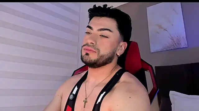 Snapshot of Alexander_Diazz chatting on 04/11/26, 02:21 Alexander Diazz online show from 04/11/26, 02:21