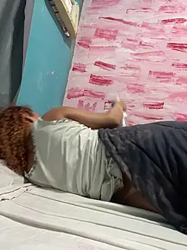 nandinharuivinha22 online show from 04/12/26, 10:40