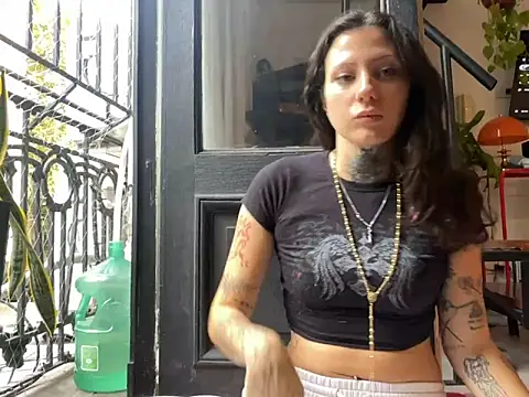 Lollych3rryp0p online show from 04/13/26, 08:13