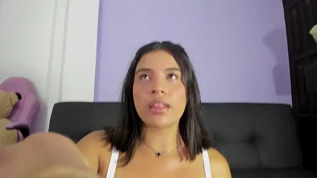 amarawalker1 online show from 04/09/26, 07:25