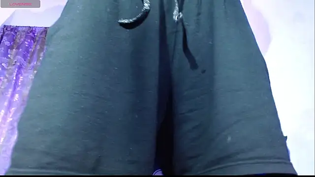 Snapshot of DARK_BLACK_0 chatting on 04/12/26, 01:42 DARK BLACK 0 online show from 04/12/26, 01:42