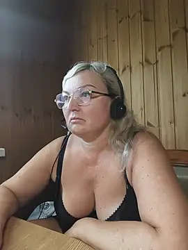 White-Chocolatte online show from 07/10/26, 07:08