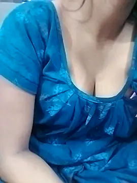 Lovely-baby2 online show from 04/17/26, 01:47