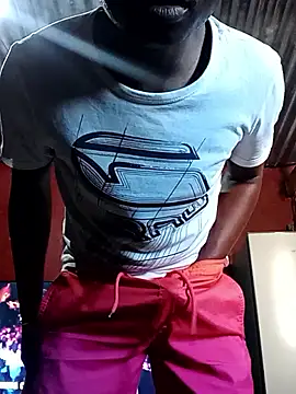 Snapshot of Sxxmann chatting on 05/08/26, 12:31 Sxxmann online show from 05/08/26, 12:31