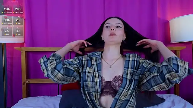 Snapshot of MarieFuller chatting on 04/12/26, 08:45 MarieFuller online show from 04/12/26, 08:45