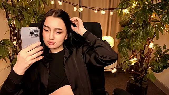 Snapshot of MargaretParker chatting on 04/10/26, 11:39 MargaretParker online show from 04/10/26, 11:39