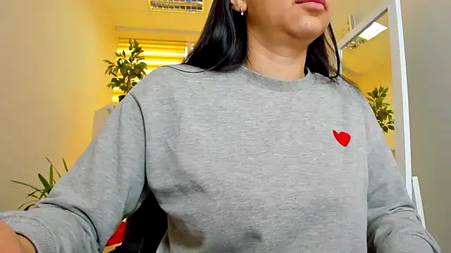 Tianniaa online show from 04/17/26, 07:44