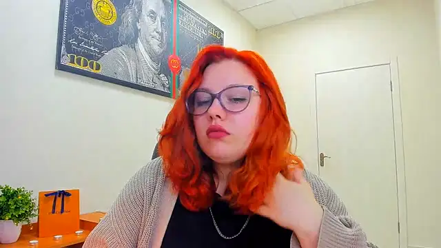 Snapshot of Aillia-Rous chatting on 06/15/26, 06:24 Aillia-Rous online show from 06/15/26, 06:24