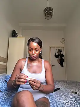 browniee777 online show from 05/06/26, 10:52