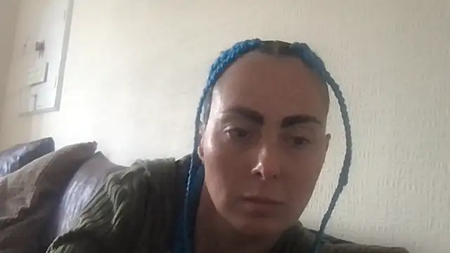 Bella-blue online show from 05/06/26, 12:53