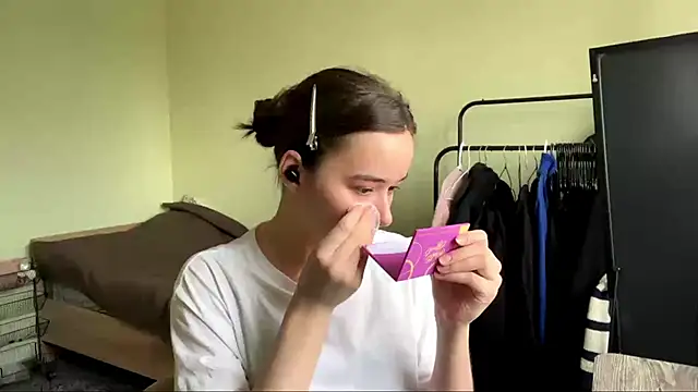 AngelTempt online show from 04/13/26, 10:19