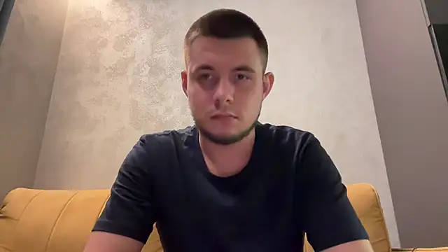 Snapshot of Viktor348 chatting on 04/14/26, 07:19 Viktor348 online show from 04/14/26, 07:19