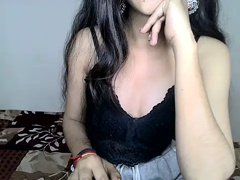 Snapshot of HOT_SNEHA4 chatting on 04/14/26, 05:34 HOT SNEHA4 online show from 04/14/26, 05:34