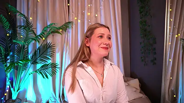 Emilicious online show from 04/08/26, 08:05