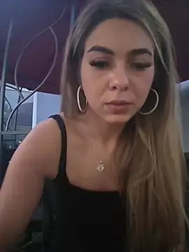 AylinRosee online show from 06/26/26, 06:25