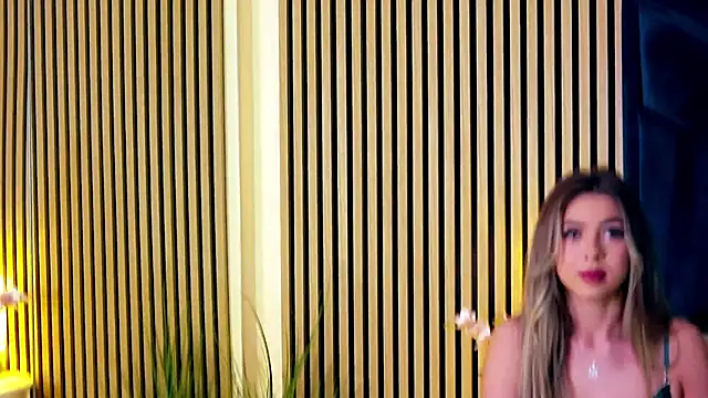 AylinRosee online show from 05/11/26, 02:57
