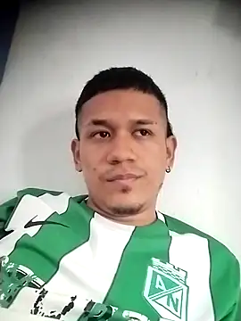 Snapshot of _Morenoo_Col_17cm chatting on 04/07/26, 01:02 Morenoo Col 17cm online show from 04/07/26, 01:02