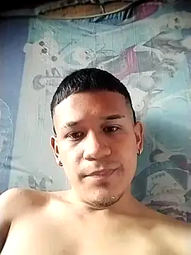 Snapshot of _Morenoo_Col_17cm chatting on 04/13/26, 03:49 Morenoo Col 17cm online show from 04/13/26, 03:49