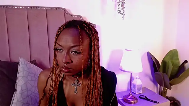 Midnigth bluee online show from 04/10/26, 03:35