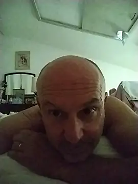 Snapshot of Rubicon_man chatting on 06/29/26, 02:17 Rubicon man online show from 06/29/26, 02:17