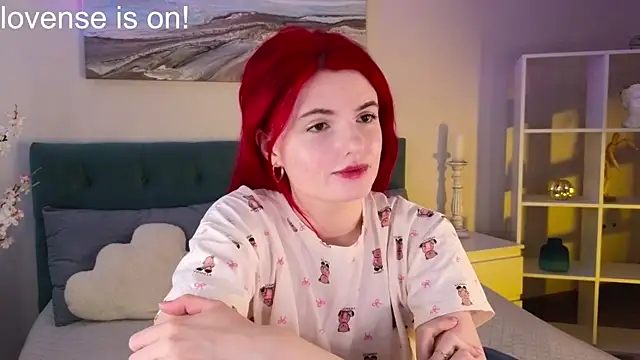 kittylunaa online show from 04/30/26, 03:02