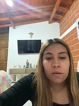  BellaSmith  online show from 04/25/26, 02:58