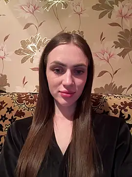 AlinaLove3213 online show from 07/05/26, 07:43