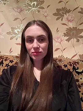 Snapshot of AlinaLove3213 chatting on 04/13/26, 06:01 AlinaLove3213 online show from 04/13/26, 06:01