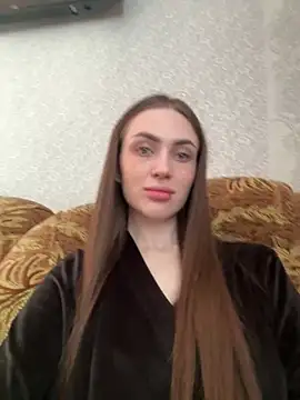 AlinaLove3213 online show from 04/17/26, 07:00