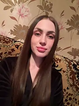AlinaLove3213 online show from 06/03/26, 08:02