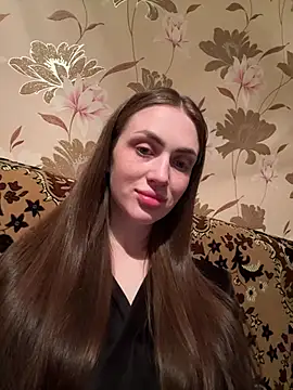 AlinaLove3213 online show from 04/21/26, 06:58