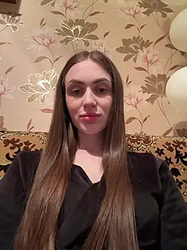 AlinaLove3213 online show from 05/12/26, 07:42
