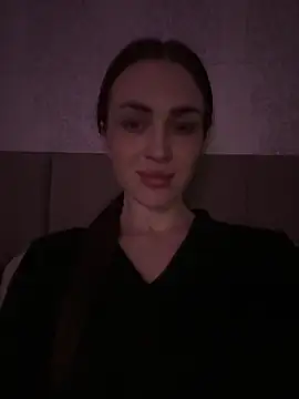 AlinaLove3213 online show from 06/16/26, 06:19