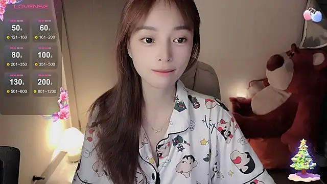 Snapshot of okay-520 chatting on 04/12/26, 02:42 okay-520 online show from 04/12/26, 02:42