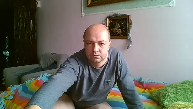 Snapshot of Luceriusbigass chatting on 01/12/25, 11:39 Luceriusbigass online show from 01/12/25, 11:39
