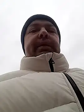 Luceriusbigass online show from 12/18/25, 11:14