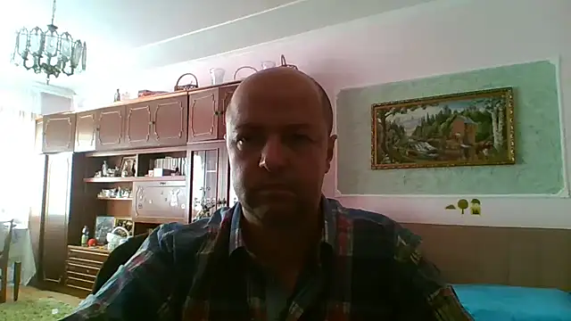 Snapshot of Luceriusbigass chatting on 09/19/25, 02:43 Luceriusbigass online show from 09/19/25, 02:43