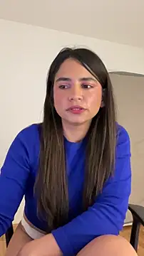 Snapshot of holaRosa chatting on 04/26/26, 11:46 holaRosa online show from 04/26/26, 11:46