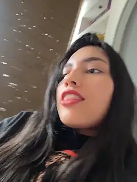Snapshot of VioletRousee chatting on 06/08/26, 06:52 VioletRousee online show from 06/08/26, 06:52