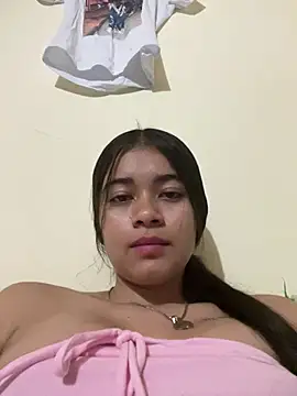 Kloe zaf online show from 05/17/26, 08:47