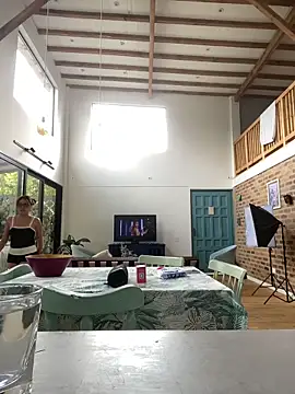 Kloe zaf online show from 04/10/26, 08:27