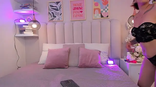 Victoria  lee online show from 04/15/26, 03:23